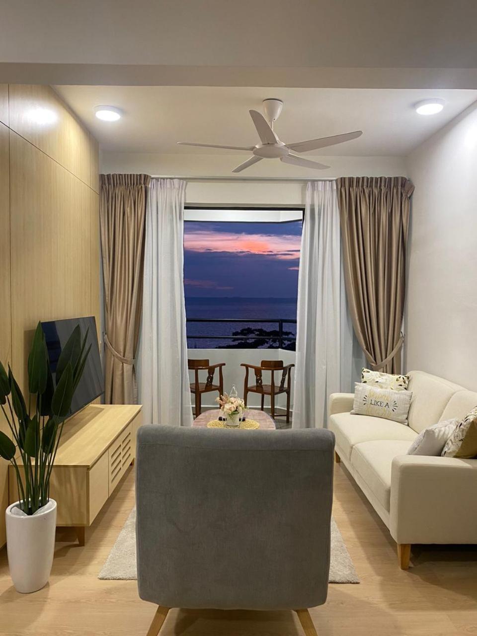 Pantai Puteri Melaka - Seaview 2 Bedroom Tanjung Kling Εξωτερικό φωτογραφία